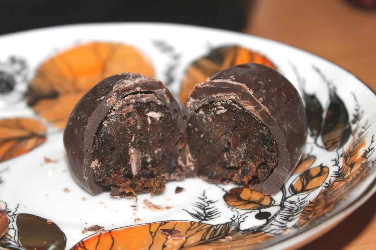 Як зробити цукерки чорнослив у шоколаді