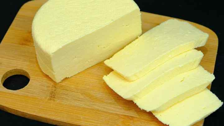 Як приготувати сир з молока