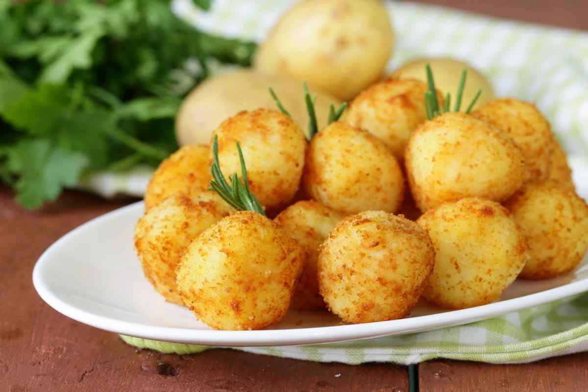 Як приготувати хичини з картоплею і сиром?