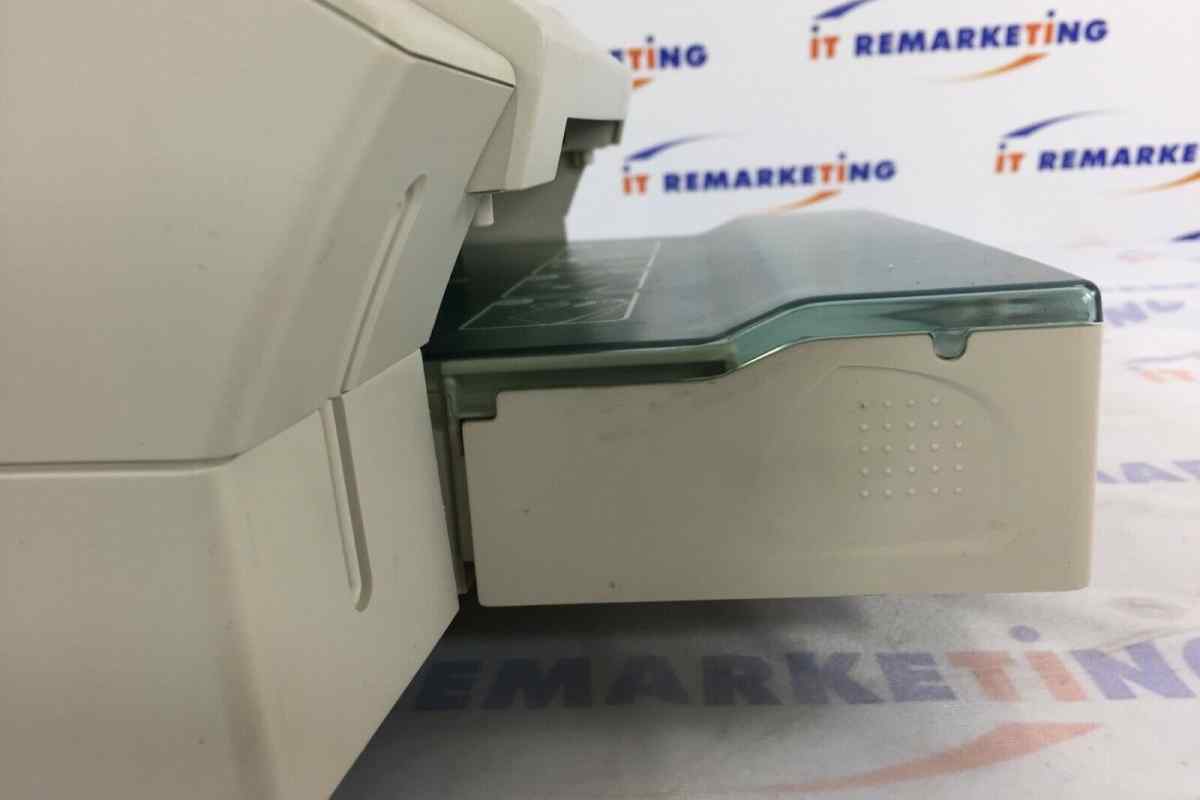 Як вставити папір у факс