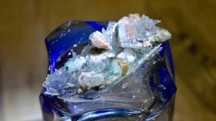 Як вирощувати соляний кристал