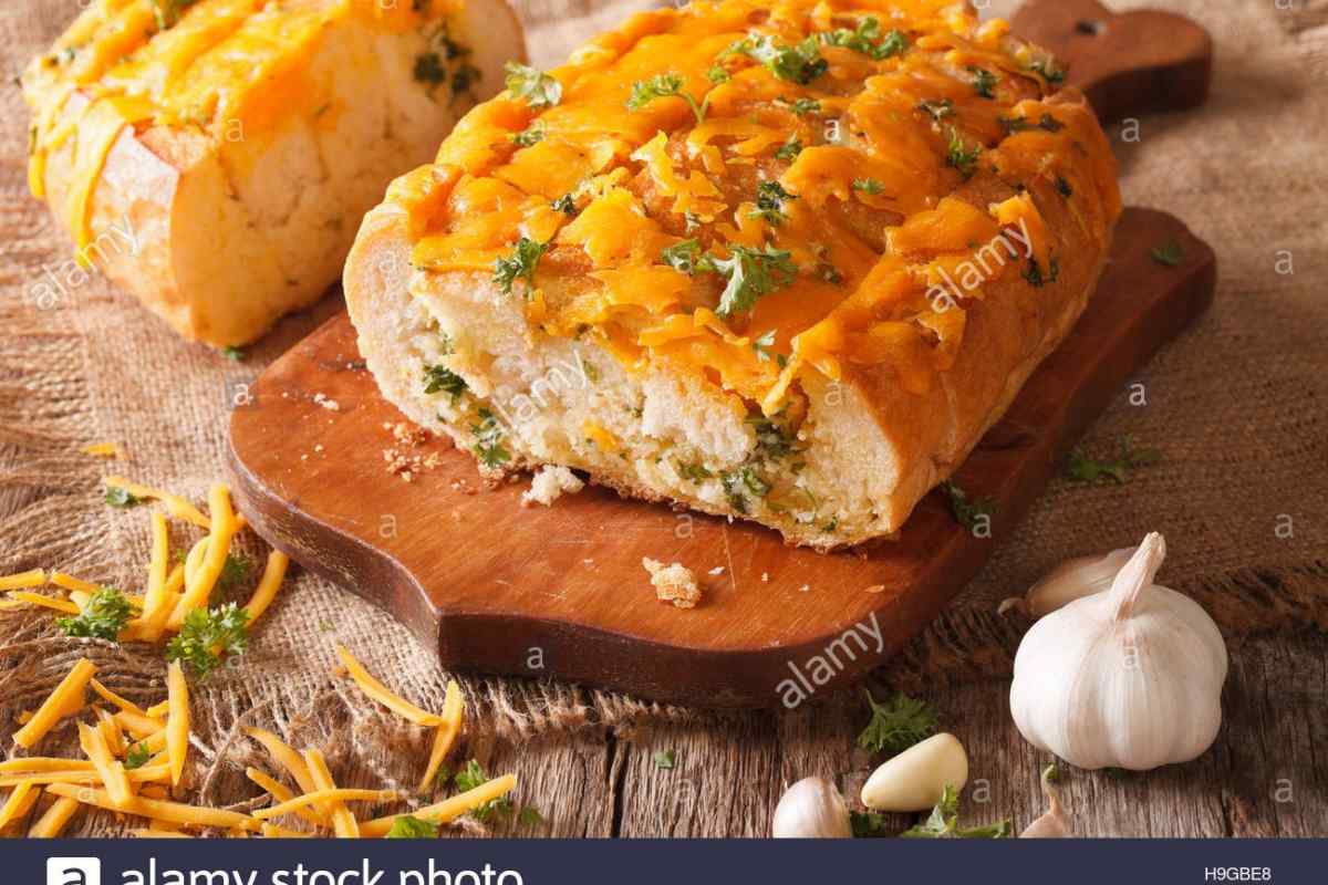 Мигдально-курячий хліб з овочами