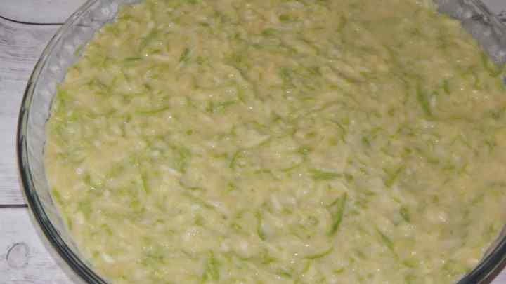 Як зробити салат з кабачків