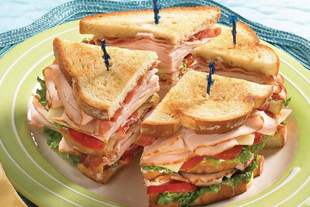 П 'ять простих рецептів гарячих бутербродів