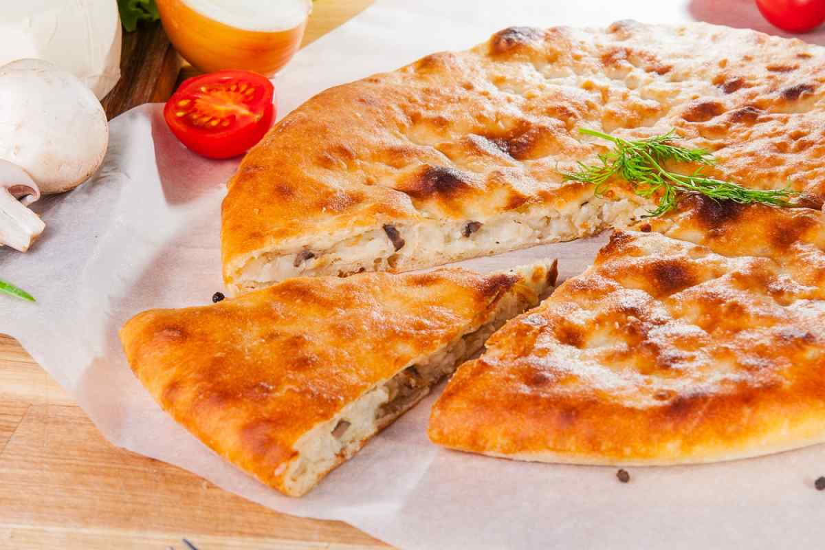 Як приготувати осетинський пиріг з картоплею і сиром