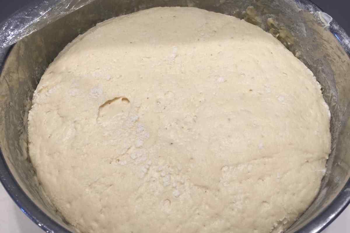 Як приготувати швидке тісто для несолодких пирогів