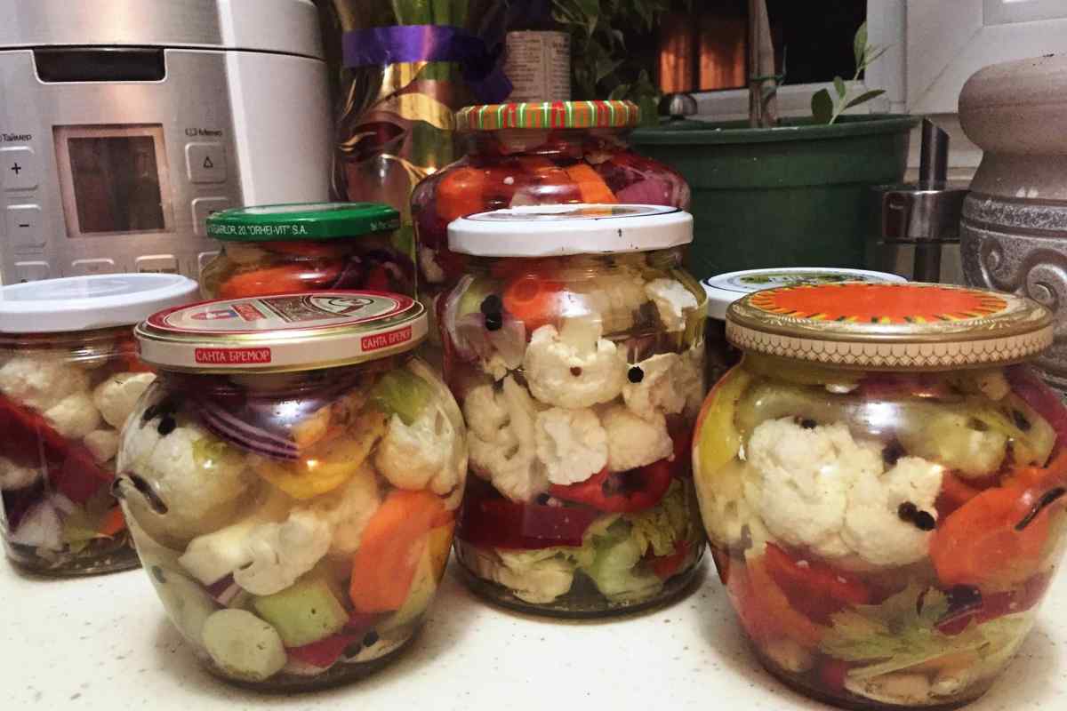 Як приготувати овочеве асорті на зиму