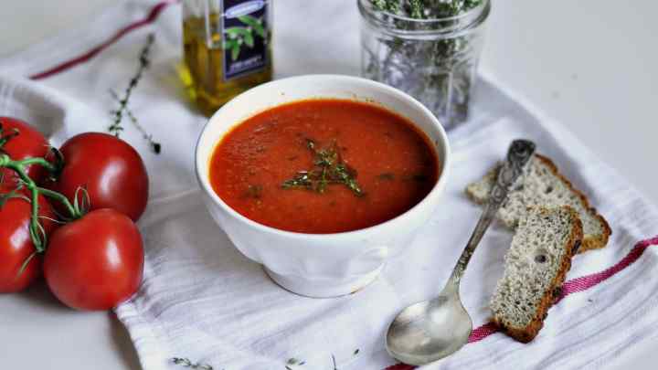Як готувати суп томатний