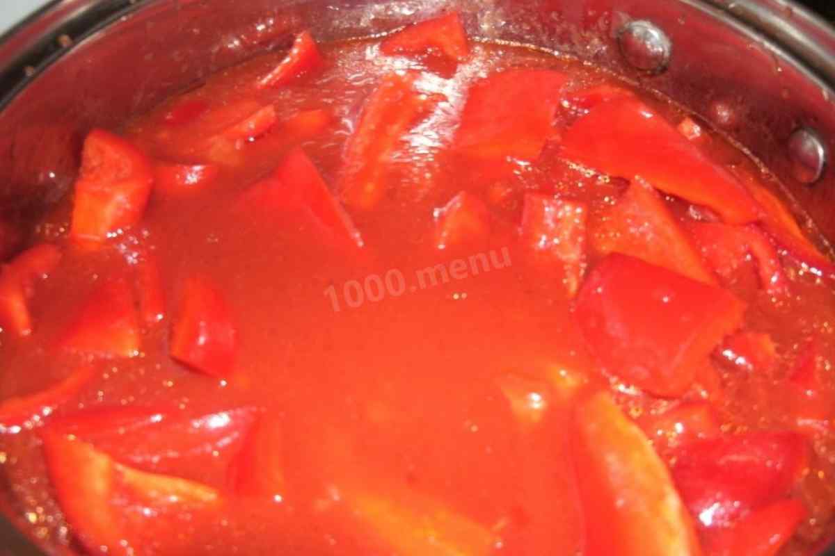 Перець у томатному соусі на зиму: рецепти