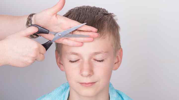 Як підстригти підлітка