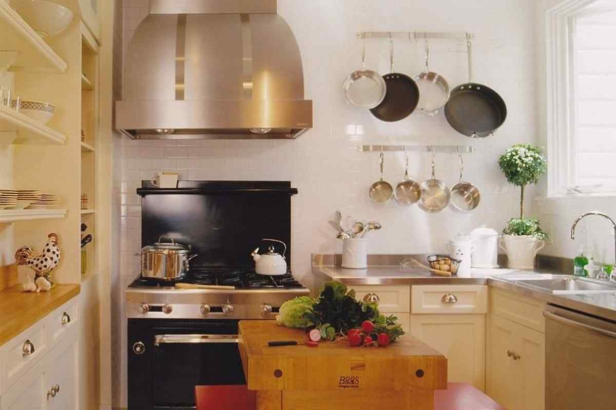 Кілька простих ідей, як облаштувати маленьку кухню