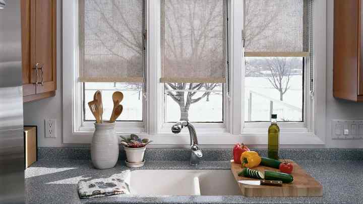Як прикрасити вікно на кухні