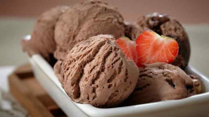 Як зробити шоколадне морозиво
