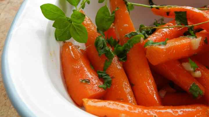 Два корисні гарніри з моркви