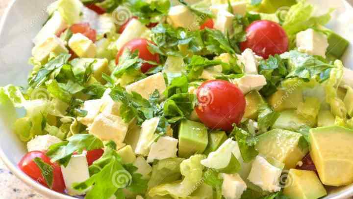 Як приготувати легкий салат