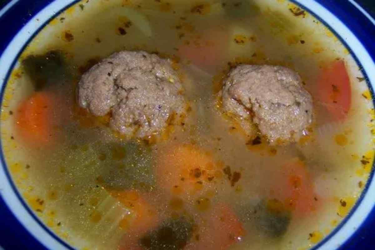 Як приготувати найпростіший суп