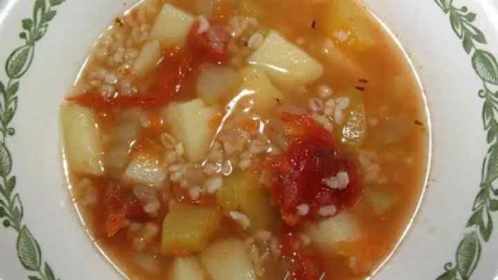 Як приготувати овочевий суп з булгуром