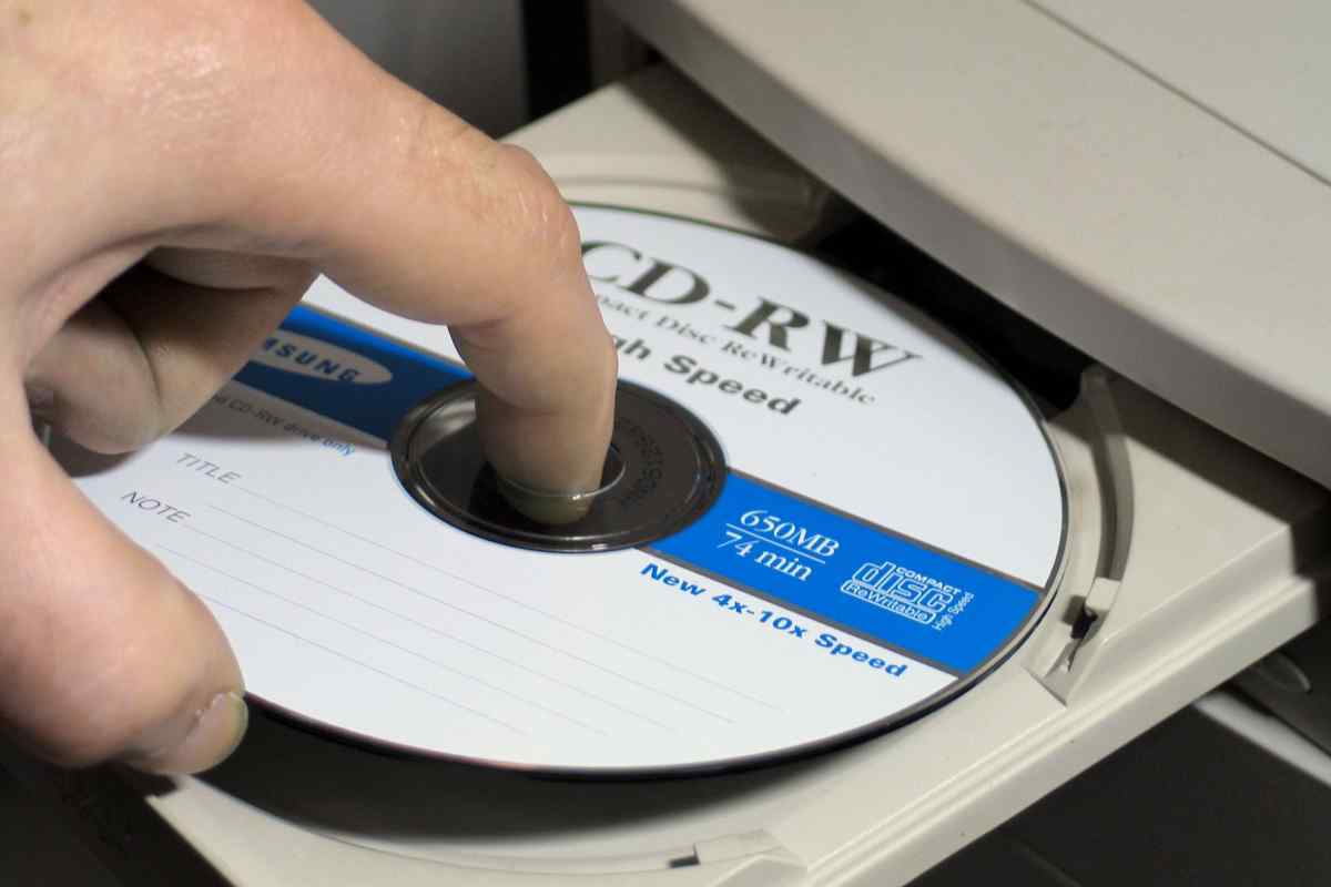 Як відкрити системний диск