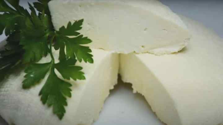 Як зробити сир з молока