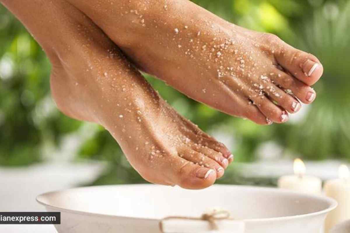Як позбутися неприємного запаху ніг у домашніх умовах