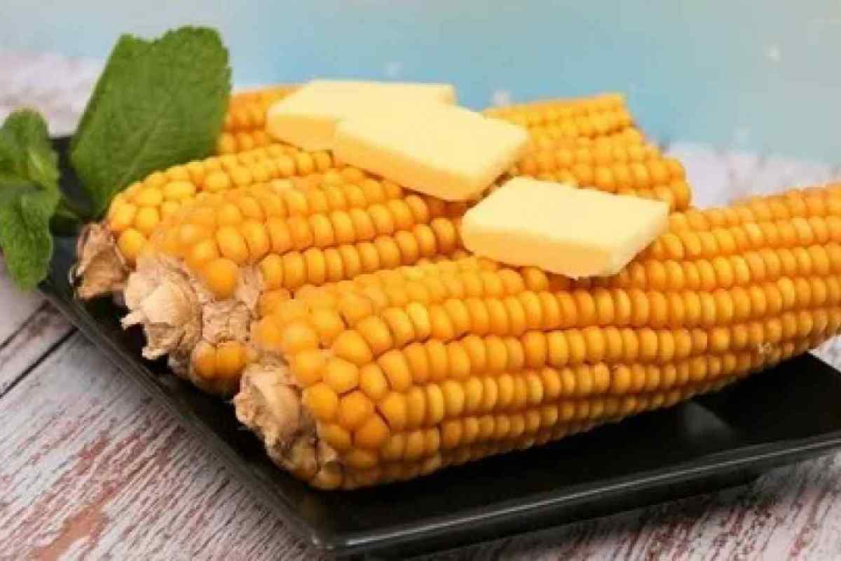 Що приготувати з консервованої кукурудзи
