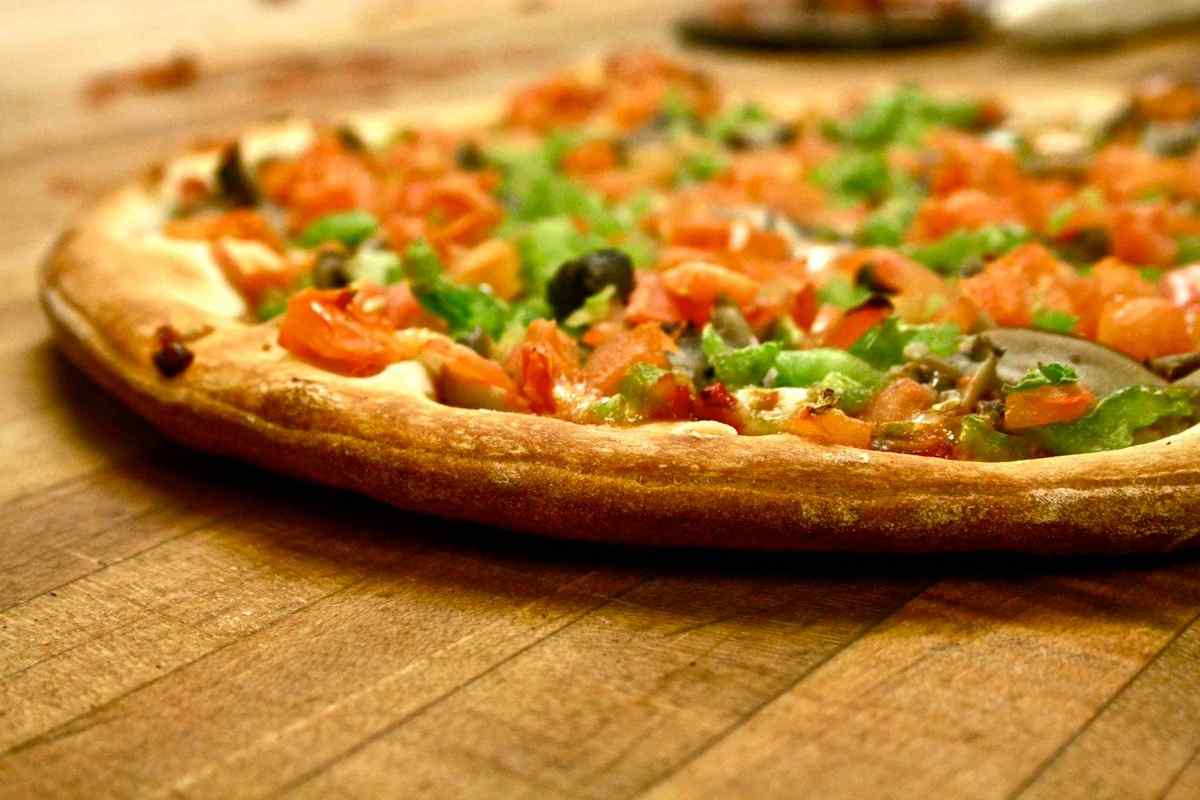 Найпростіший рецепт тесту для піци