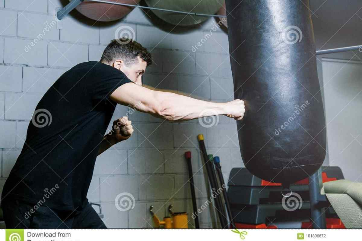 Як вибрати підлогову боксерську грушу для тренувань