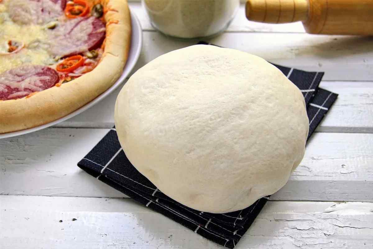 Як зробити правильне тісто для піци