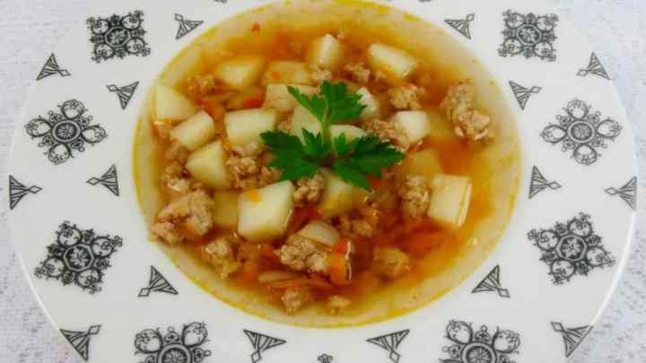 Тосканський суп з фаршем