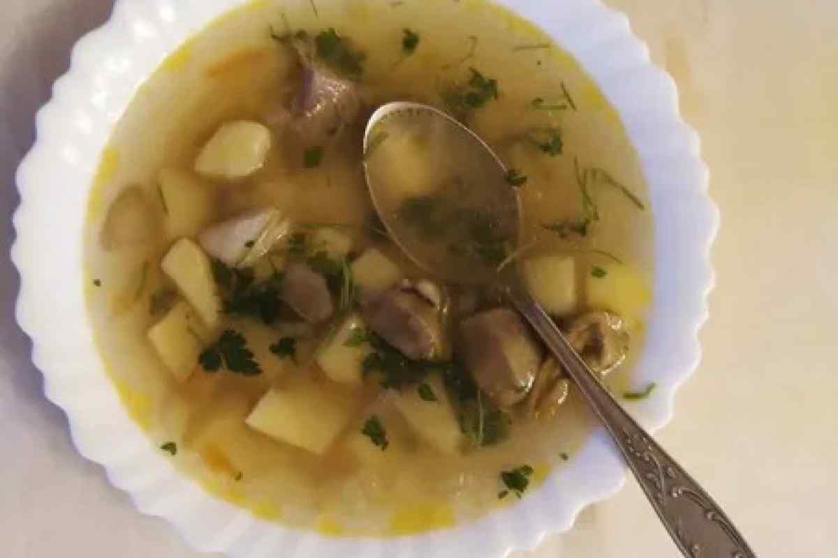 Як приготувати вершковий суп з грибами