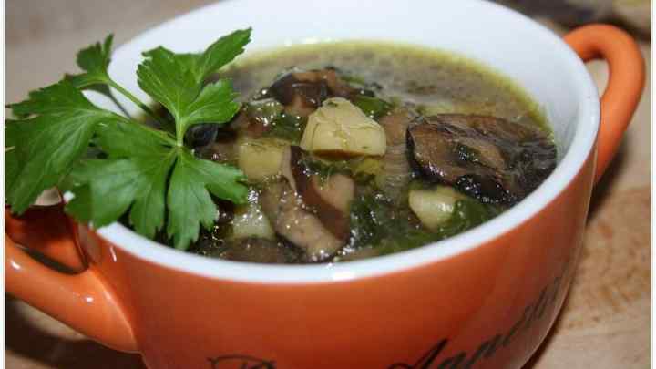 Як зробити грибний суп з чорносливом