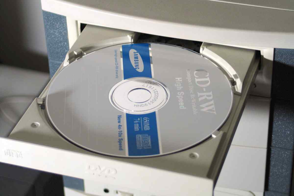 Як записати дані на диск DVD