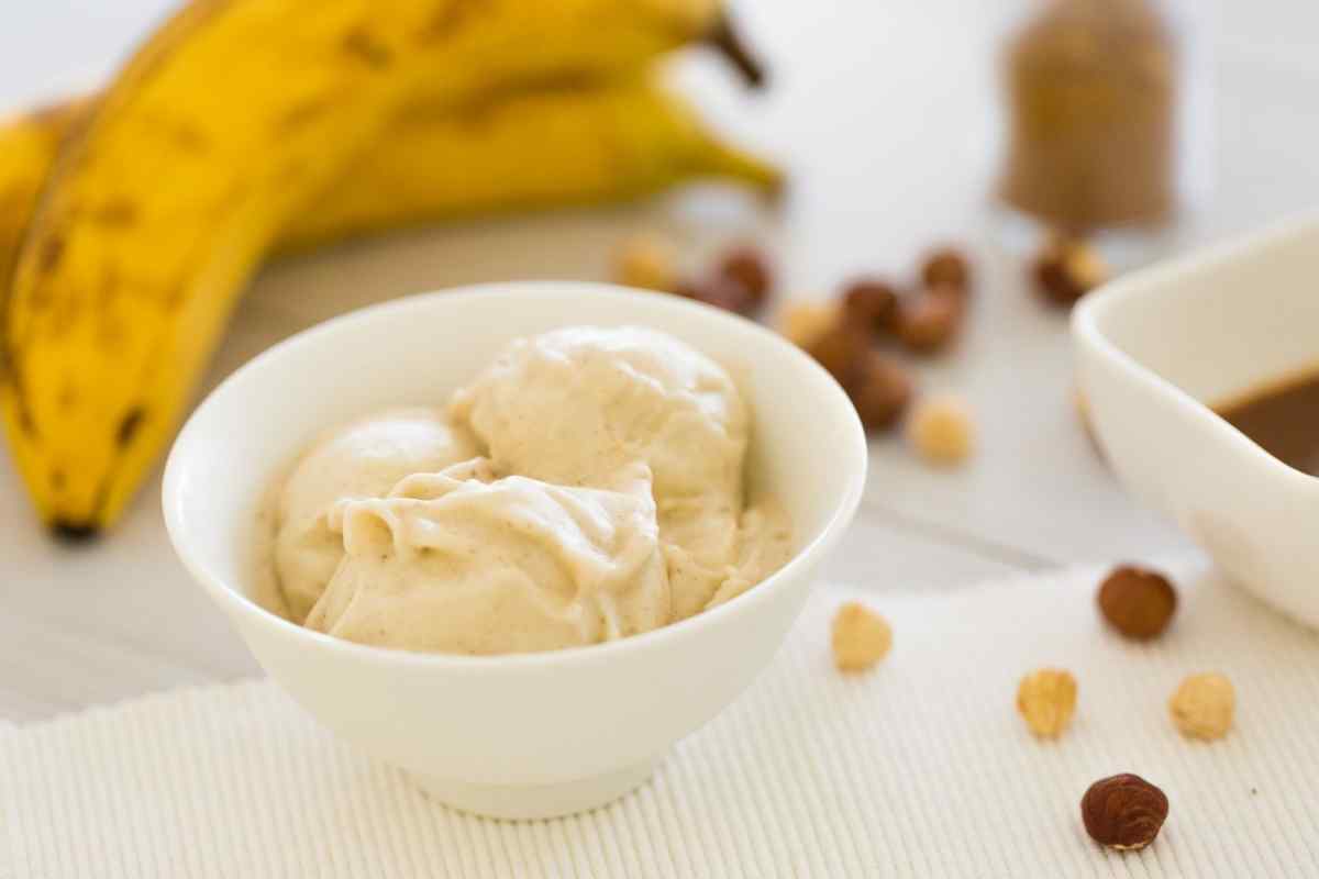 Як приготувати дієтичне морозиво з банана