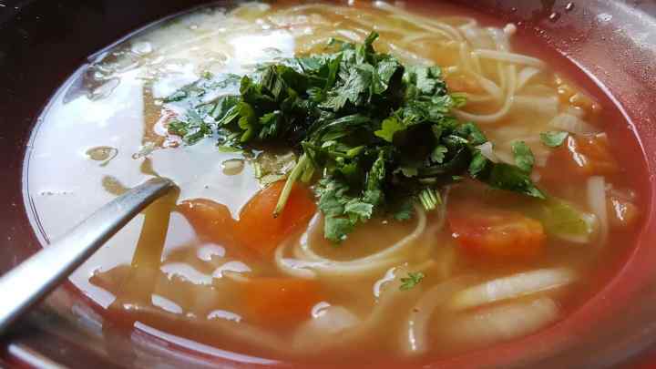 Як приготувати локшину для супу