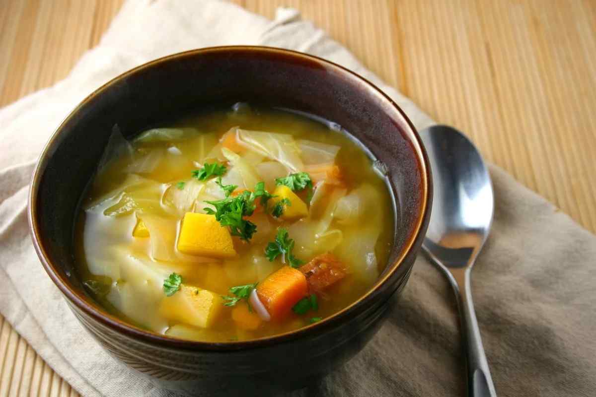 Легкий овочевий суп