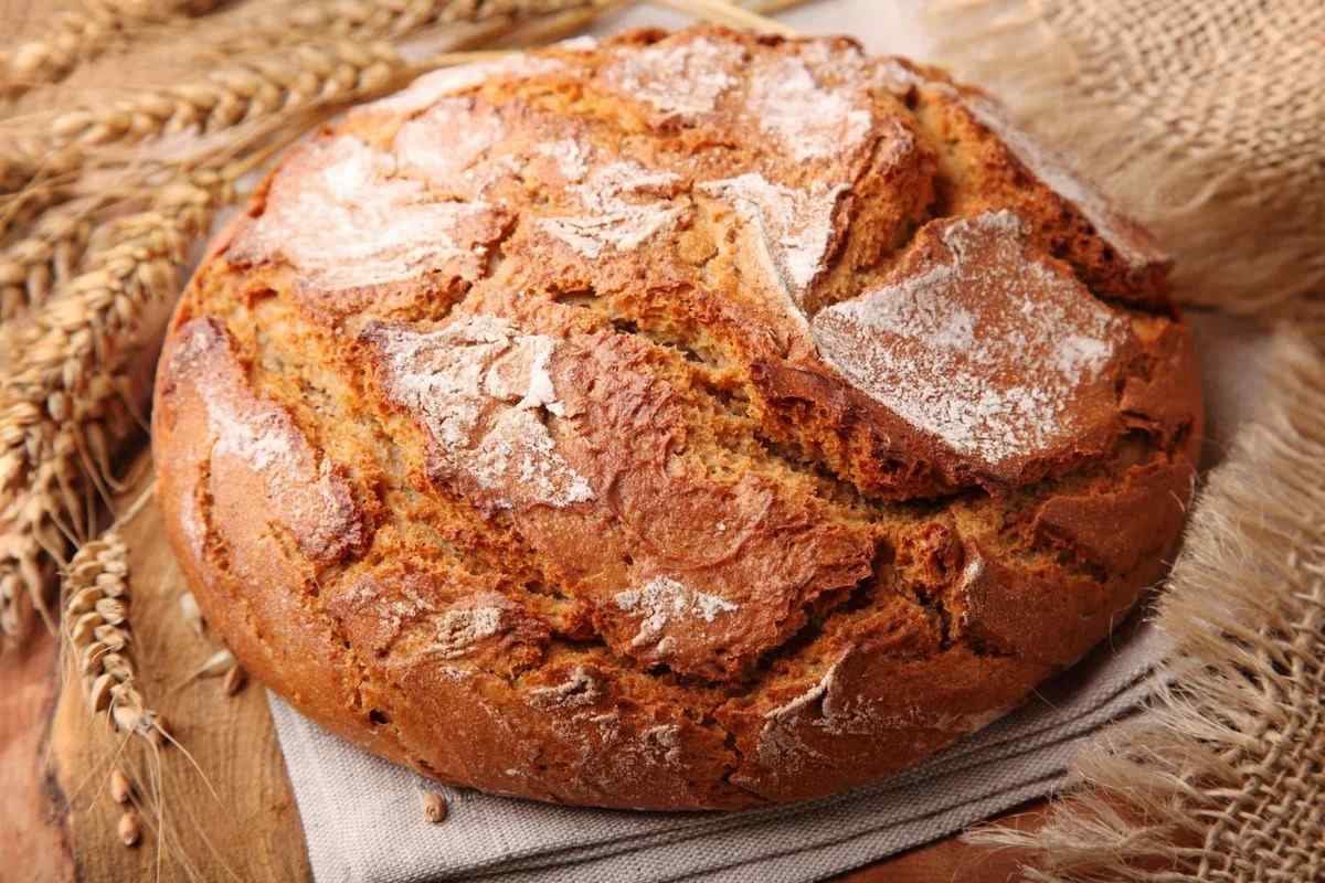 Як спекти хліб з відрубами