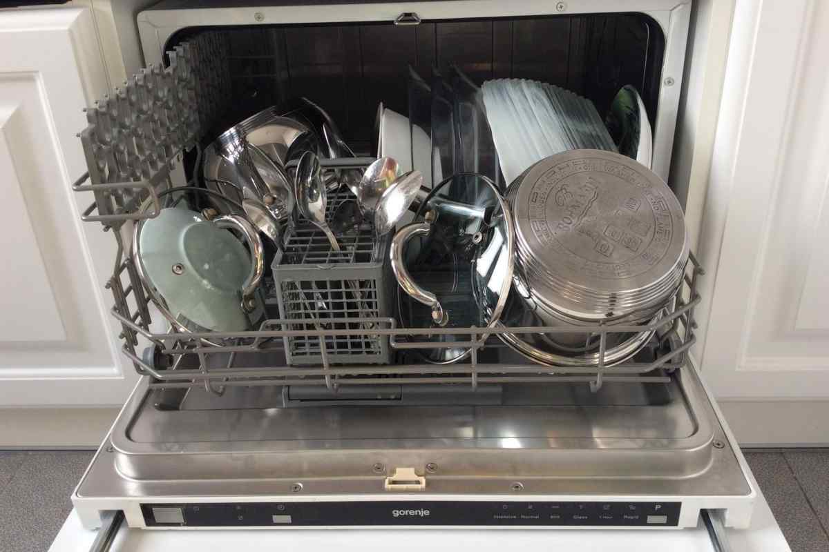 Як запустити посудомийну машину