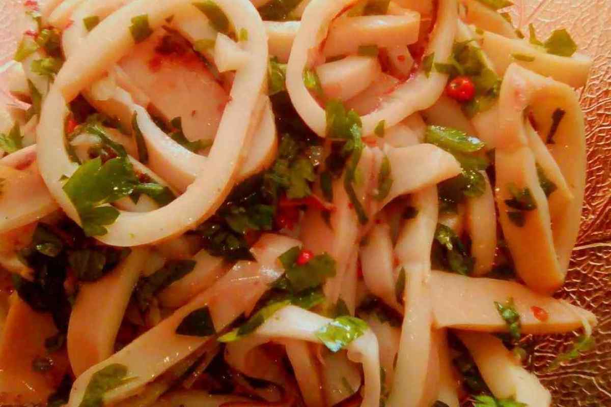 Як приготувати кальмари з овочами
