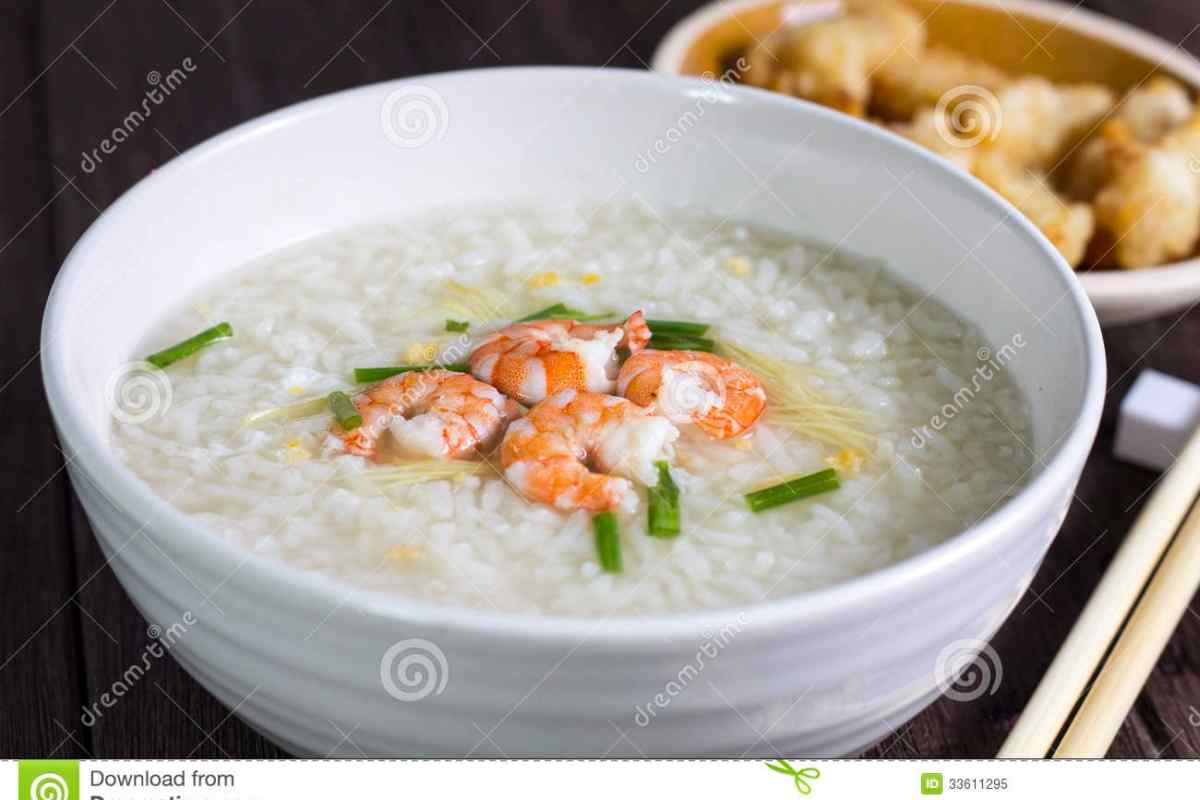 Рисовий суп з креветками