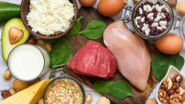 Як можна довести наявність білків у продуктах харчування