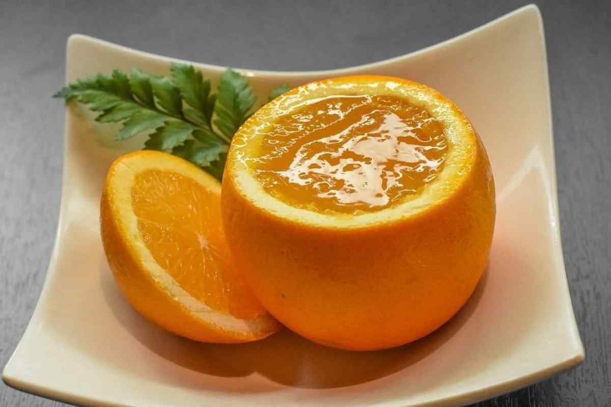 Як приготувати легкий апельсиновий крем