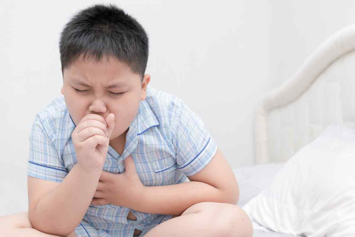 Як заспокоїти кашель у дитини