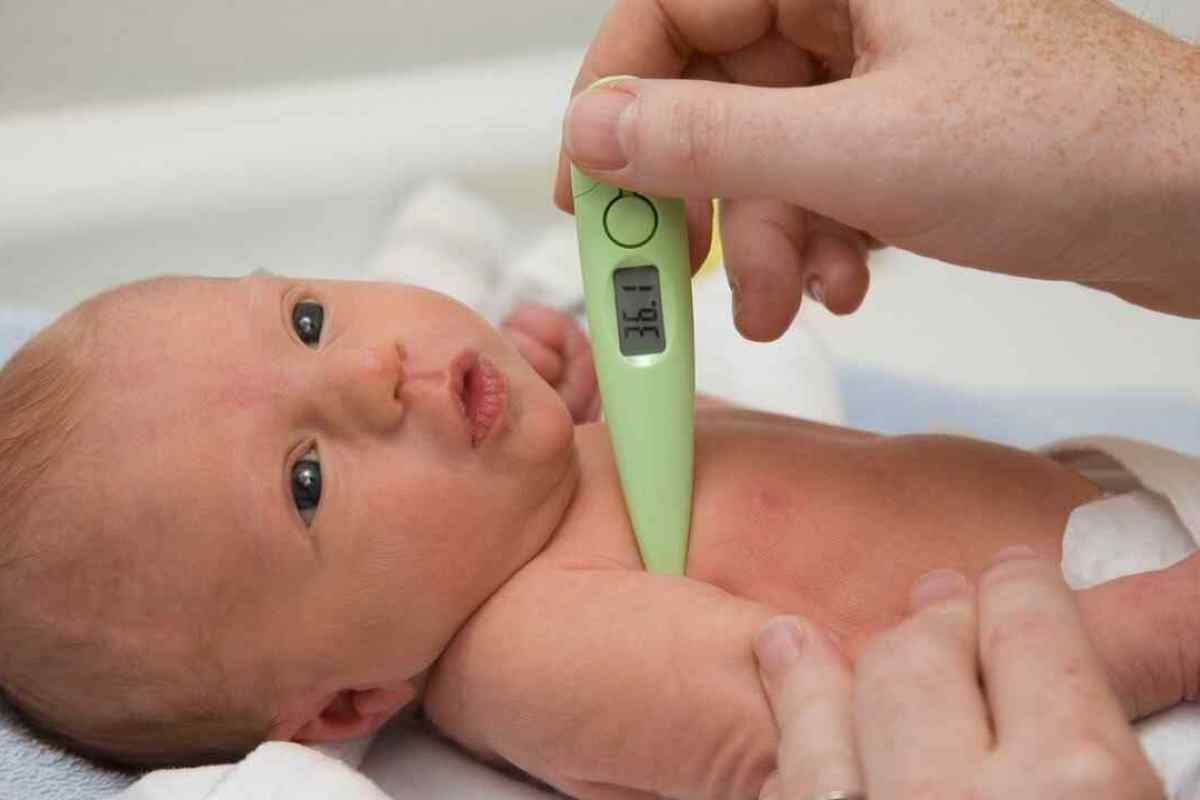 Як виміряти температуру немовляті