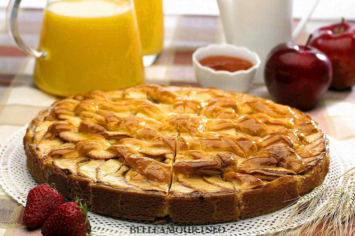 Як приготувати смачний пиріг з яблук