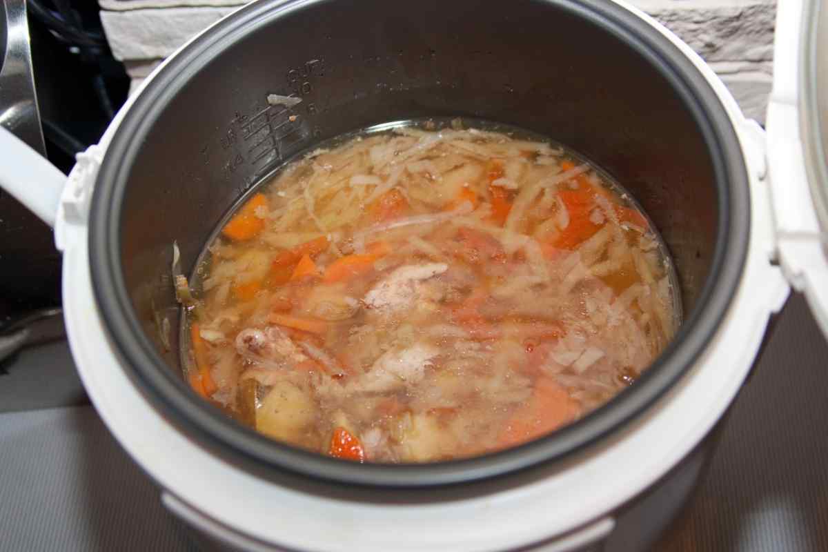 Як приготувати суп у мультиварку