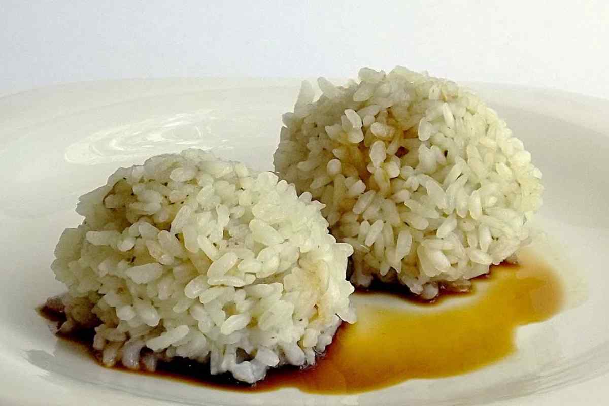 Їжачки з рисом у мультиварку