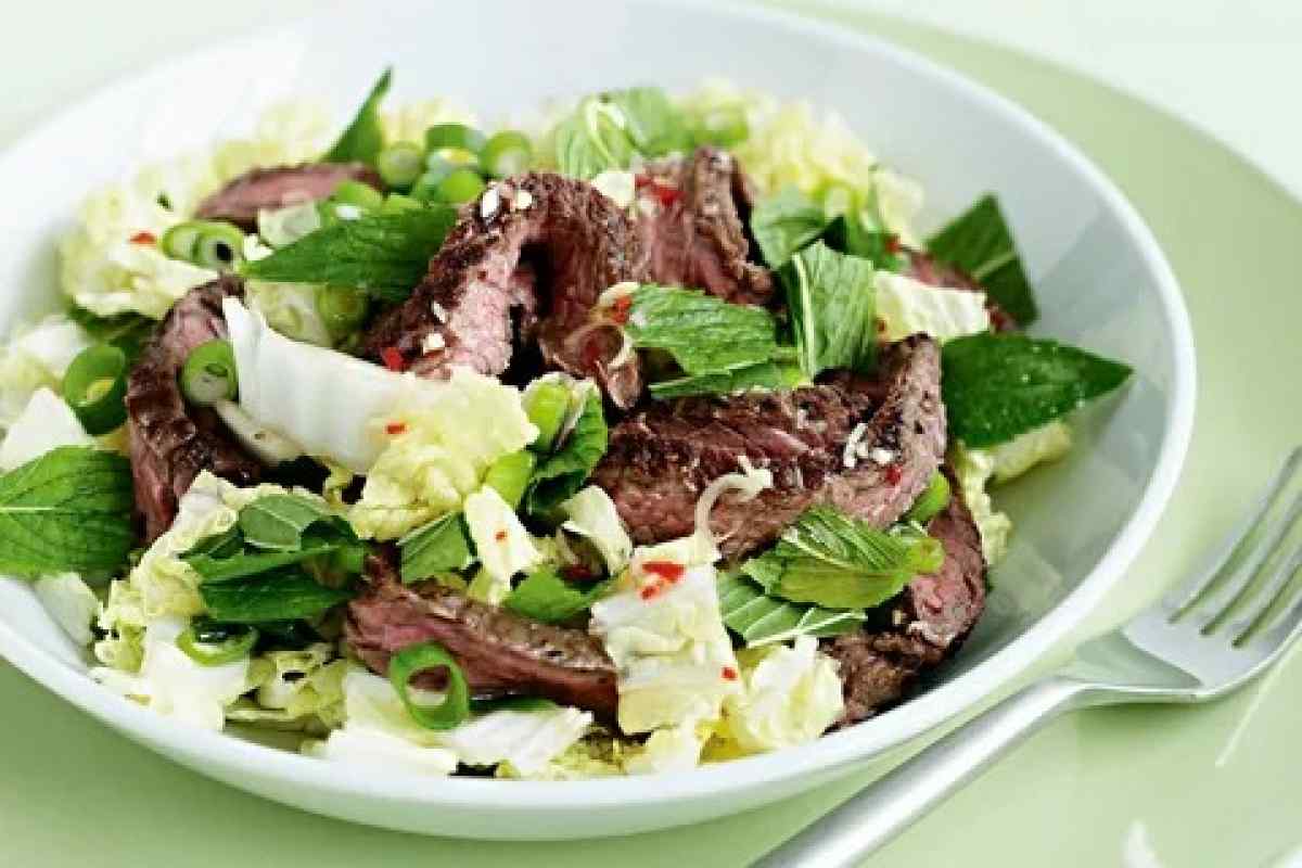 Як приготувати салат з яловичиною