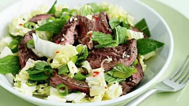 Як приготувати салат з яловичиною
