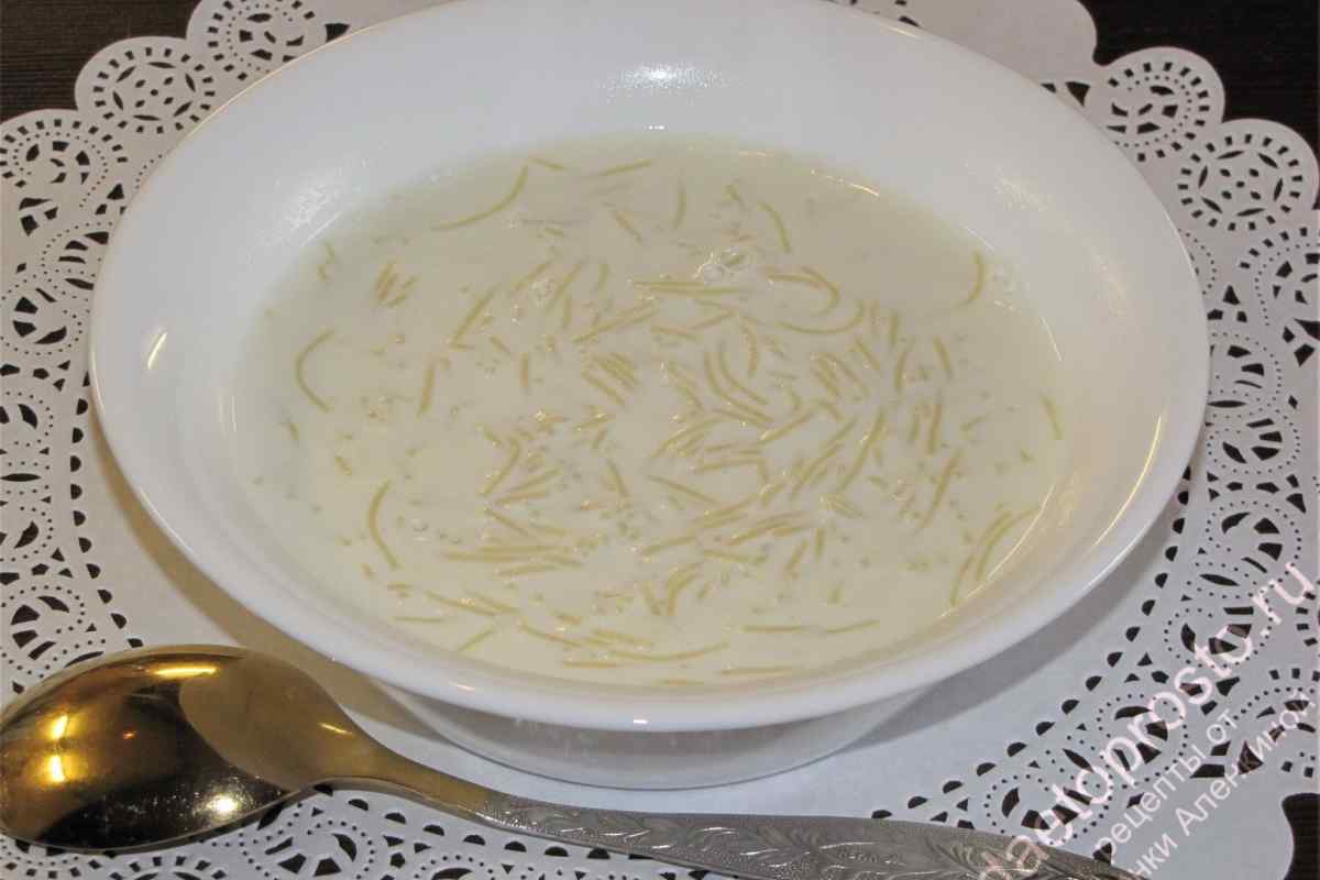 Як варити молочний суп з вермішеллю