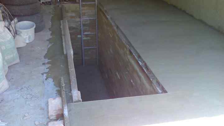 Як заливати бетонну підлогу